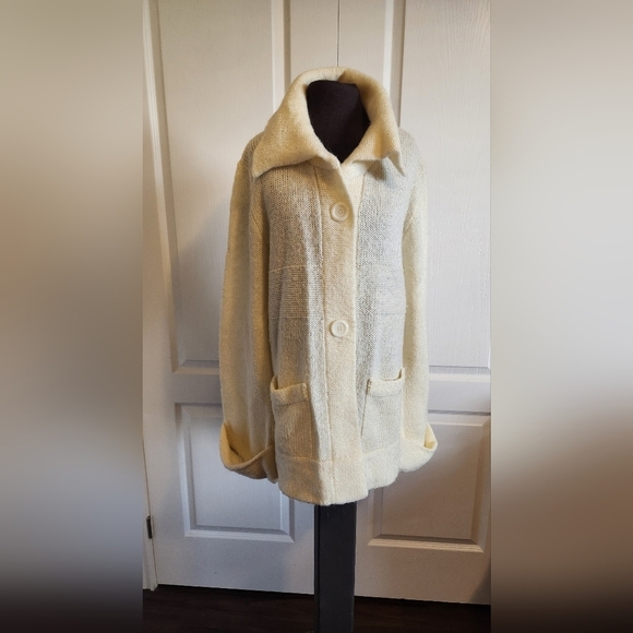 Sweaters - Women's Cardigan Size 42